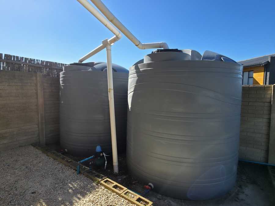 3 Bedroom Property for Sale in Wavecrest Eastern Cape